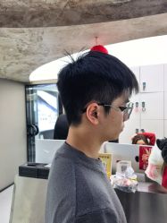 -宫铭烫发染发接发店