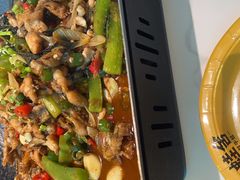-蛙舍·炭烧牛蛙(东百中心店)