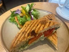 青酱鸡肉三明治-Jamaicablue Coffeeshop(中央广场店)