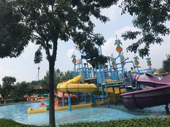 -欢乐水魔方水世界