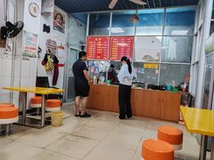 -桥圩老牌鸭肉粉店(民兴路店)