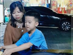 -苗家特色土烙锅·老字号
