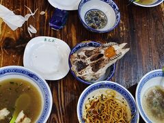 -泉儿头杂碎(杂碎师大店)