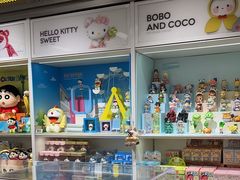 -泡泡玛特POPMART(上海环球港店)