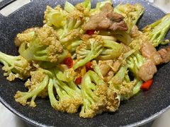 -大城小院饭店(博隆广场虹桥店)