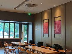-星巴克(长沙友阿奥特莱斯店)
