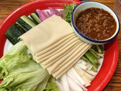蘸酱菜-圣夜东北菜烧烤·夜宵·小龙虾(胥江路店)