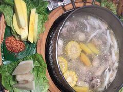 -椰小鸡·琼州糟粕醋·火锅(美兰缤纷城店)