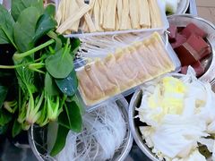 -月圆火锅(宁海东路二店)