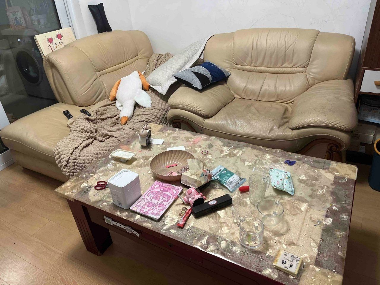 北京通州废旧家具代扔,清理旧家具