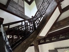 -汇龙潭