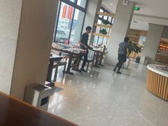 -赶海部落海鲜城(海阳路店)