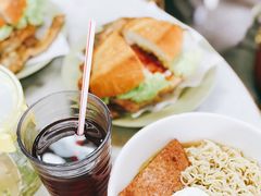 餐蛋公仔面-新南新咖啡美食(南新花园店)