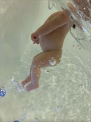 -Pony Baby宝尼婴幼儿游泳SPA馆