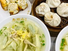 -老西白点心店