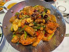 干锅土豆大虾-渔家风味·鲅鱼水饺·央视展播·海鲜天津菜(开发区店)