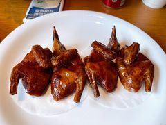 脆皮乳鸽-新荣记(西溪湿地店)