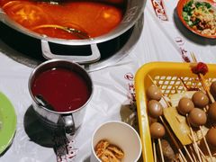 -大芊金重庆串串火锅(南京路店)