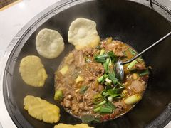 -鲁员外地锅鸡地锅鱼(古墩路店)