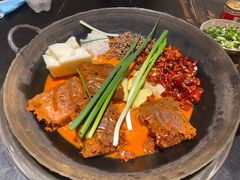 火锅底料-四小区火锅·巷子里的重庆火锅(花照壁店)