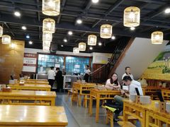 大堂-饭饱香土碗菜(新科店)