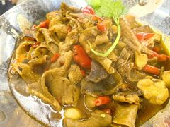 -堂瓦里·33年传统赣菜(第一街区店)