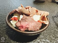 -三出山火锅(南京万象天地店)