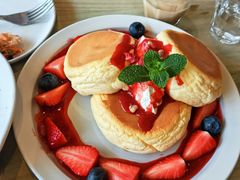 草莓奶油苏芙蕾-UPPER KITCHEN(延安路店)