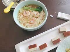 -静之湖湖畔餐厅