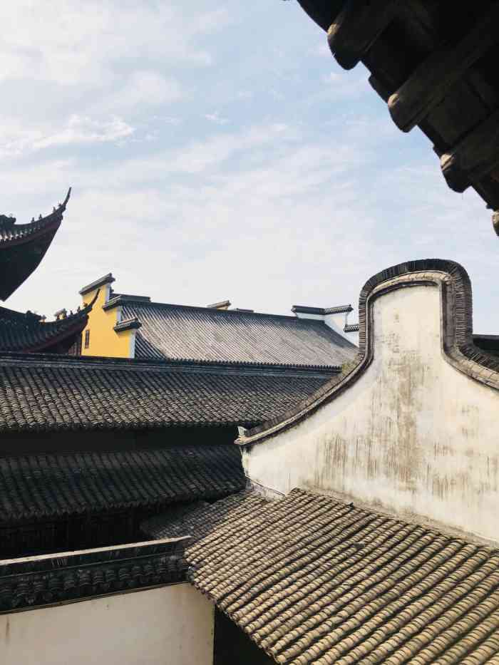 亦昌冶坊-"这就是看一口天下第一的大锅而已,拍拍照即.