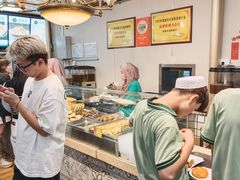 -贯贯吉·清真餐厅(浙江中路店)