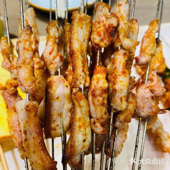 东镇小烤肉(台东店)