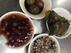 肉粽-芳婆糕团店(王府大街店)