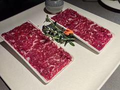 -左庭右院鲜牛肉火锅黑金店(陆家嘴中心店)