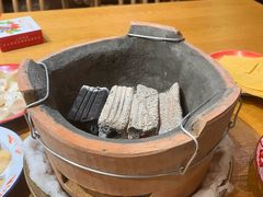 -郭婆婆疯子鸡·土货江湖菜馆