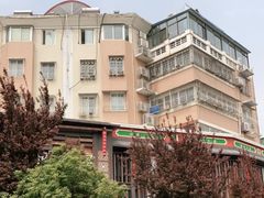 -湘西小馆(滨河路店)