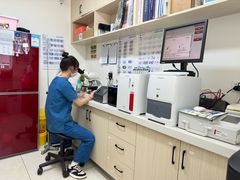 -康爱犬猫诊所·牙专科·骨外科·影像内科(丰宁店)