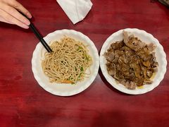 -金杨拉面王小吃面馆·牛三宝面·红烧牛肉粉