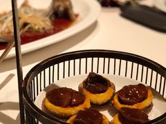 一口鲍鱼酥-三号黄浦会Canton Table