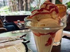 香草冰淇淋-高原家咖啡(博爱路店)