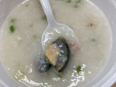 皮蛋瘦肉粥-荔银肠粉(广州天河华利路店)