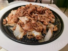 葱爆羊肉-悦融琥珀·京鲁菜·海味珍品(西单店)