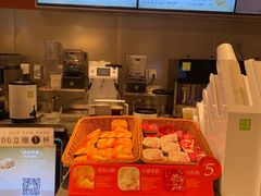 -奈雪的茶(市百一店)