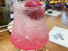 -秘密旅行Bonjour(黑金冠 江南西店)