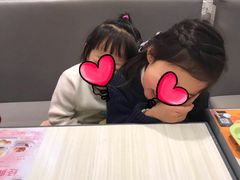 -满记甜品(巴黎春天宝山店)