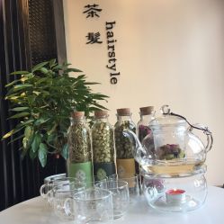 -茶发Salon·烫发染发理发