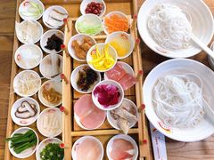 -双桥园·云南过桥米线(古城南门店)