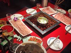 -二荆条·蜀鲜汇城市森林火锅