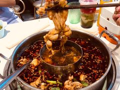 -蛙两只美蛙鱼头火锅(恒茂店)