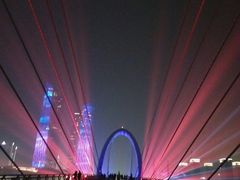 -南京眼步行桥